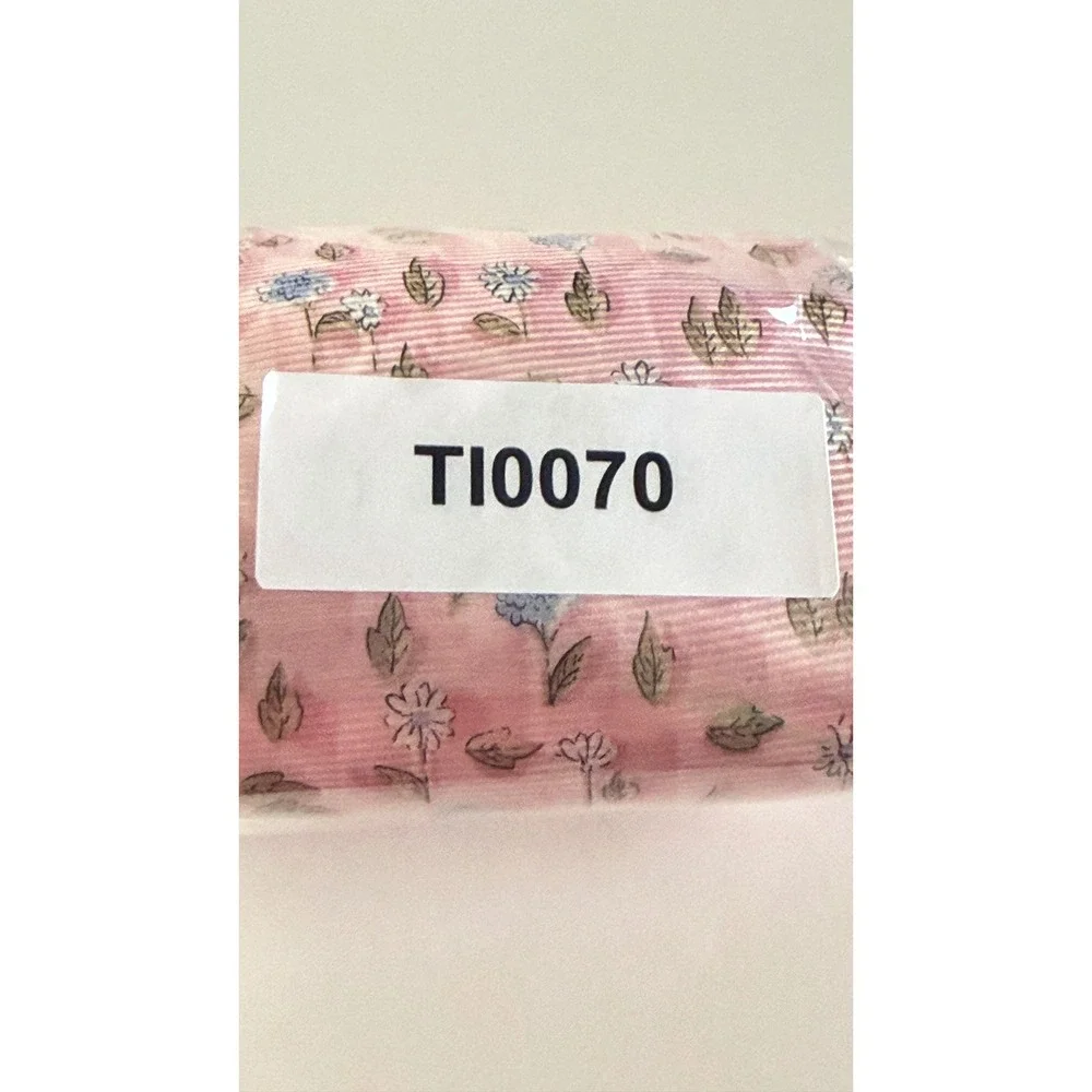 Jos A Bank Necktie Pink Floral Silk Made in Italy Spring Formal Wedding Tie